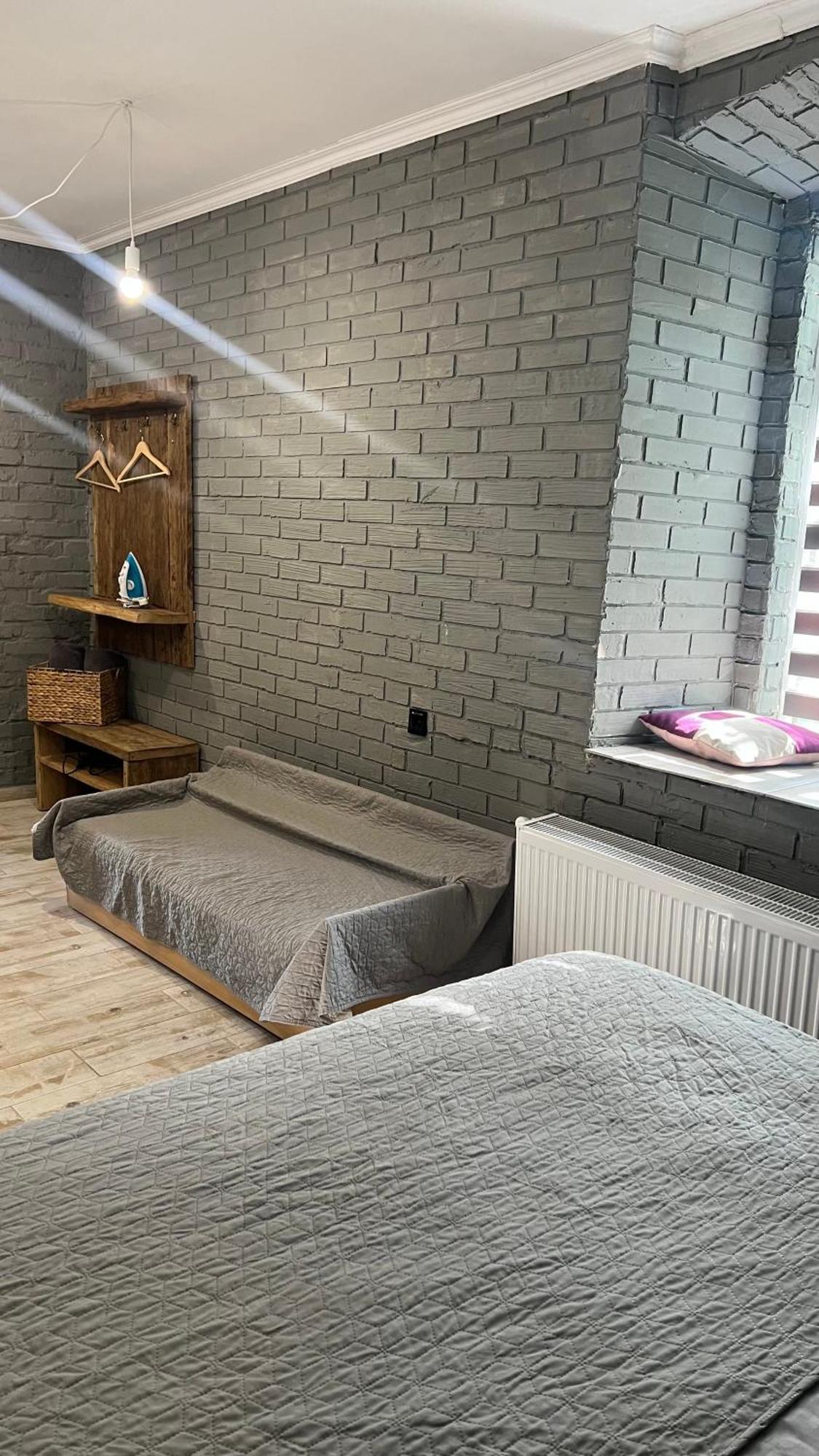 Luxury Live Apartment Kamianets-Podilskyi Ngoại thất bức ảnh